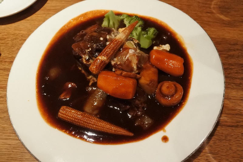 ビーフシチュー