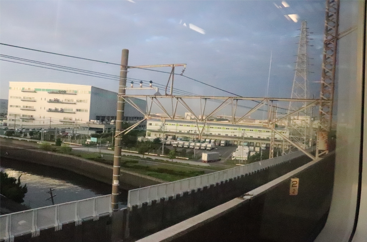 f:id:daihida:20201003182332j:plain