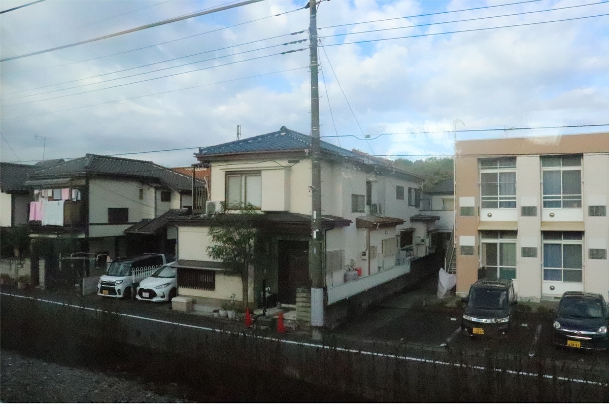 f:id:daihida:20201025111130j:plain