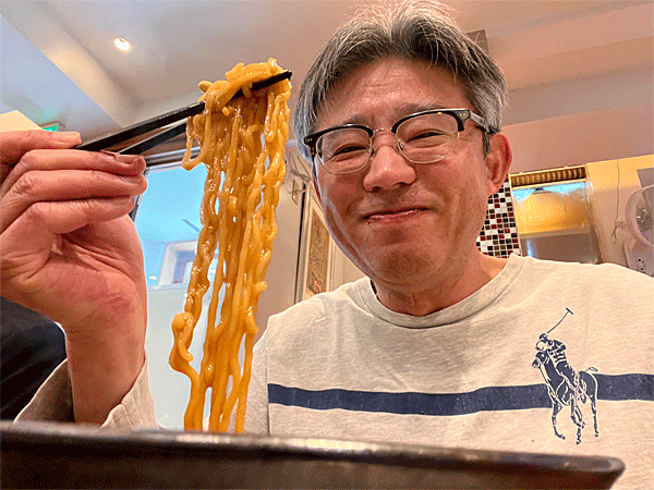人気鶏白湯ラーメン専門店「RAMEN 風見鶏 本店」の限定・赤味噌