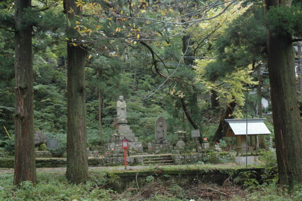 佐々木高綱像