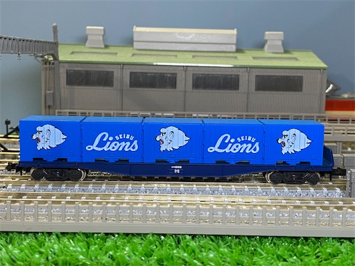 KATO 西武鉄道 E851電気機関車 レオ・コンテナ 1982