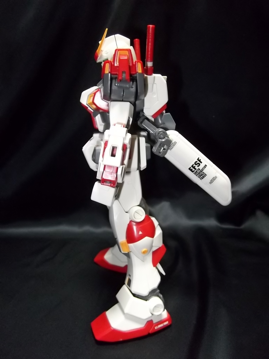 1/100MGガンダム4号機と5号機 - 田舎暮らしとガンプラ
