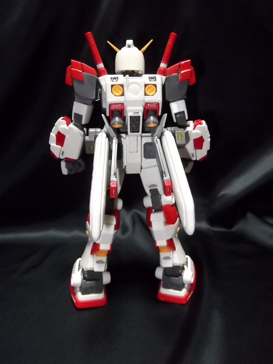 1/100MGガンダム4号機と5号機 - 田舎暮らしとガンプラ