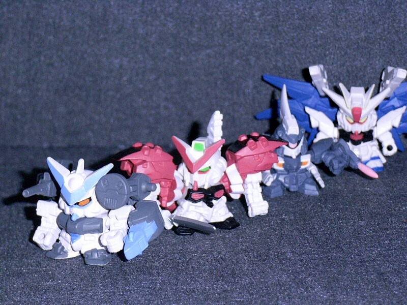 バンダイ「SDガンダムフルカラーカスタム12」 - だくむうのごちゃ