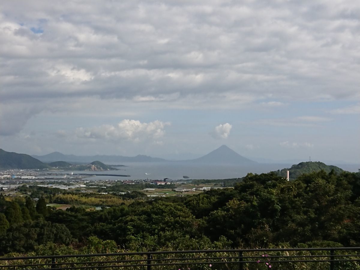 f:id:damtraveller:20201116205300j:plain