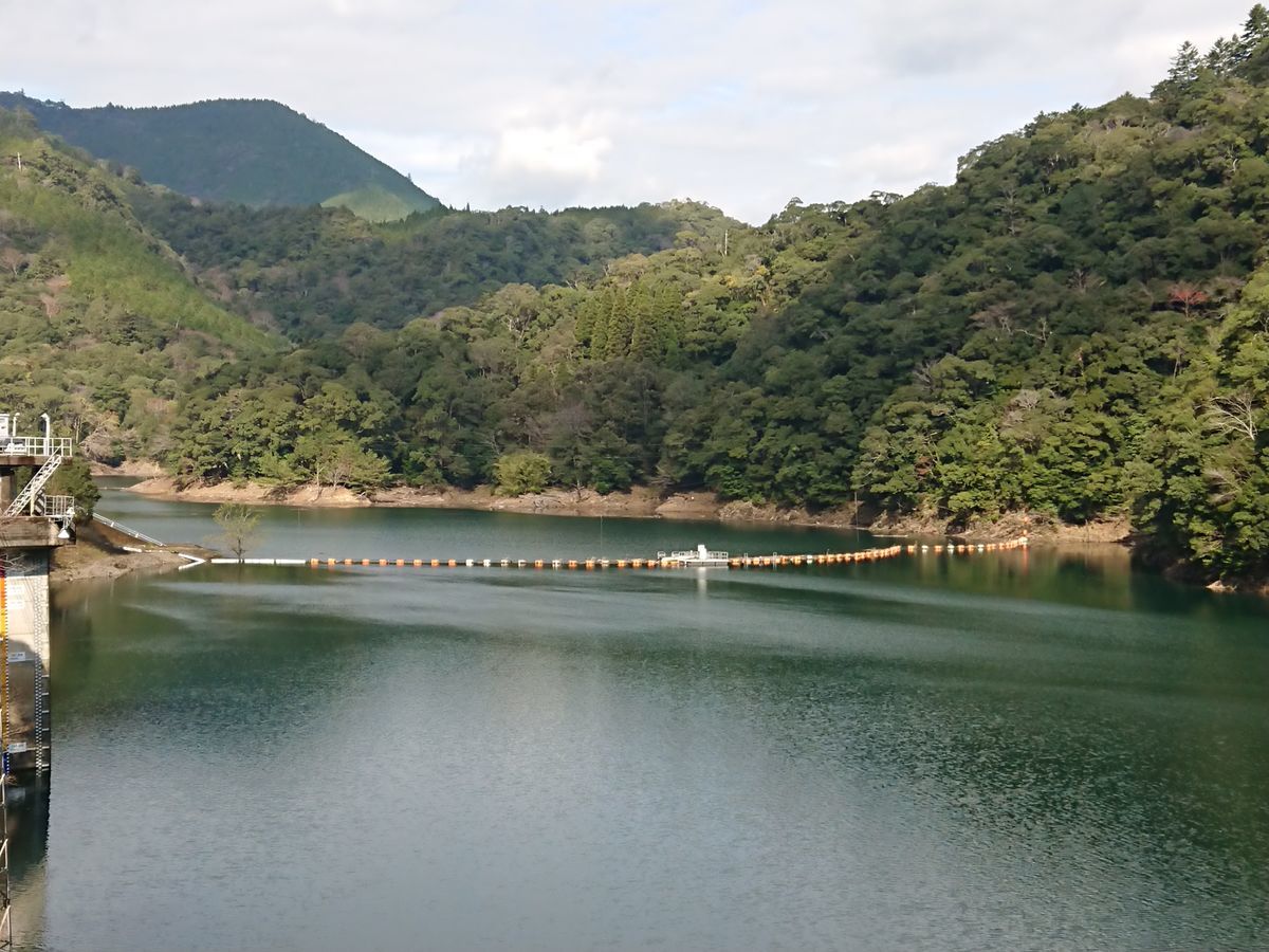 f:id:damtraveller:20201125202331j:plain