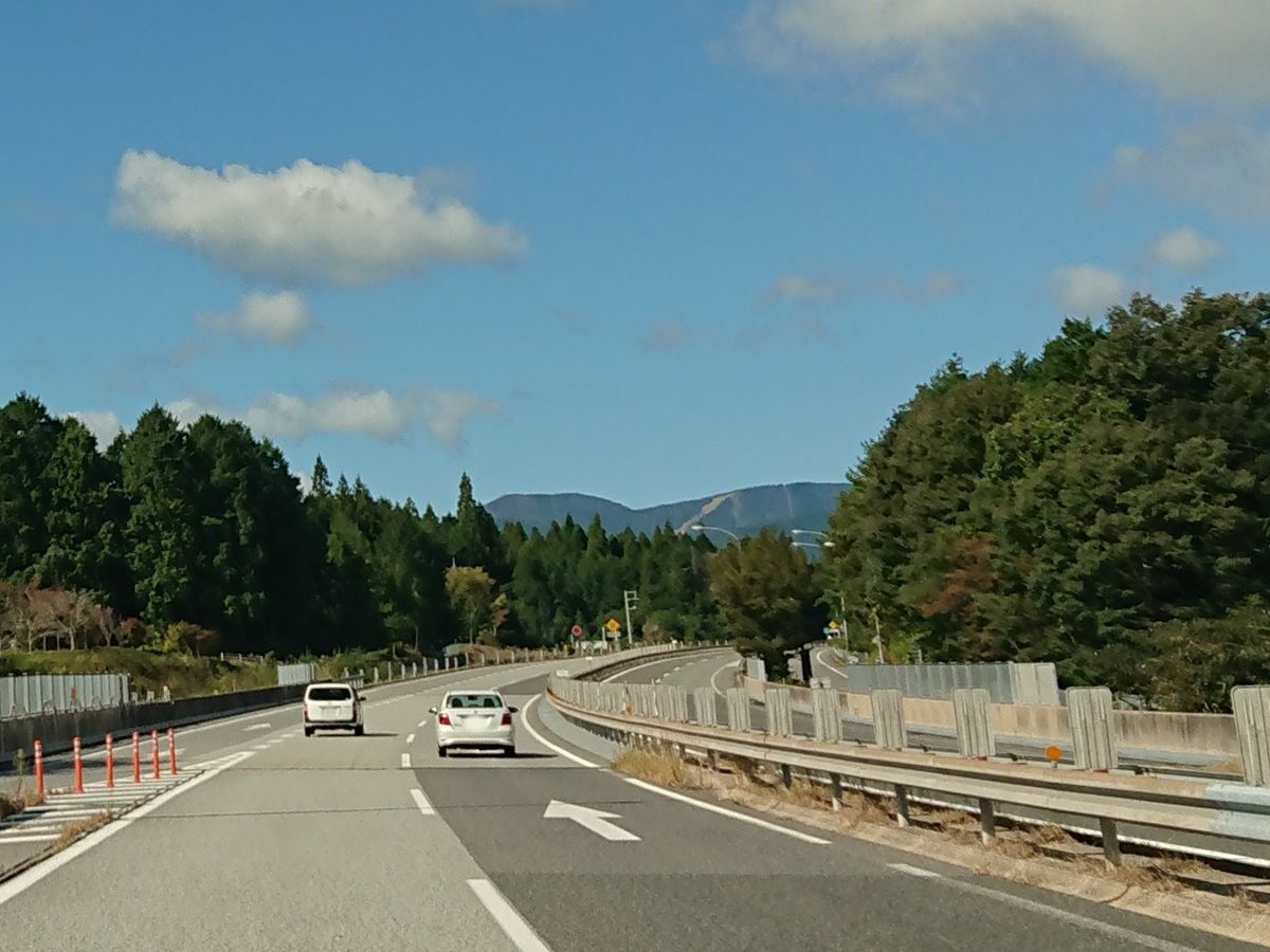 f:id:damtraveller:20211020092409j:plain