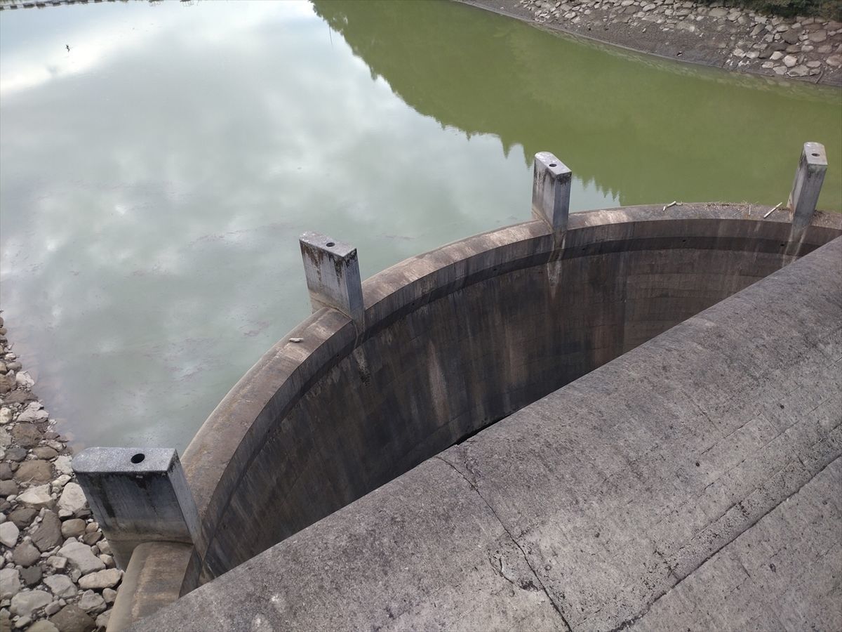 宮崎県ダム・発電所カード ダム旅etc（宮崎県発電所カード編 岩瀬・坂谷・石河内第一発電所）です