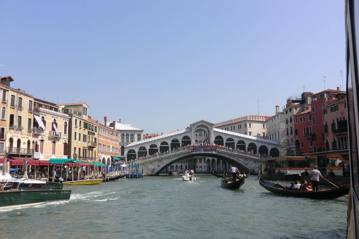 f:id:dancingbrave1986:20110822182415j:plain