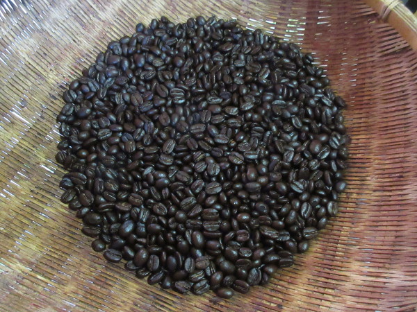 トキうらマーケット用のコーヒー豆の焙煎をしました