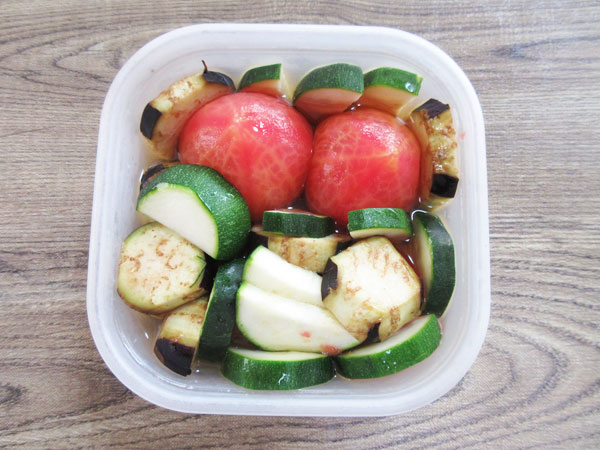 夏野菜のだし漬け