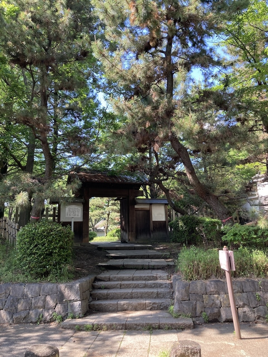行田市郷土博物館の裏手にあった門