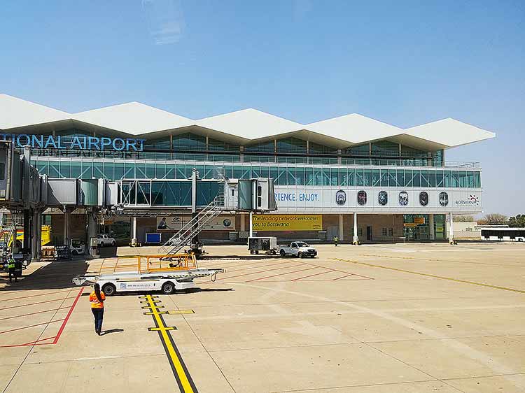 ハボローネ空港　ボツワナ