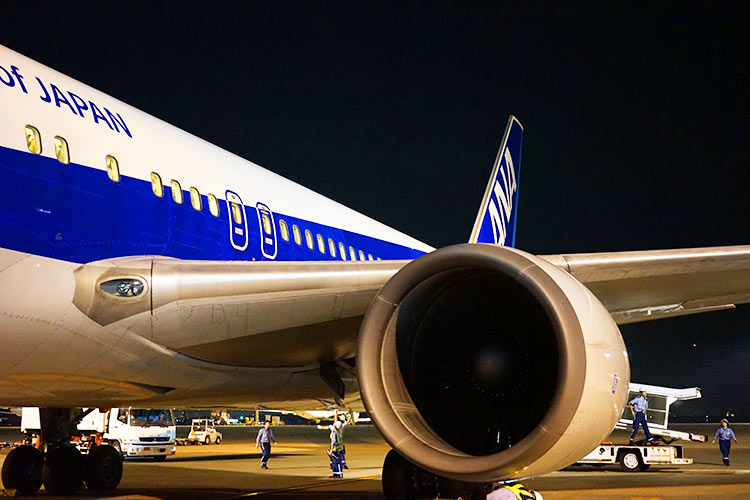 ANA ボーイング767-300