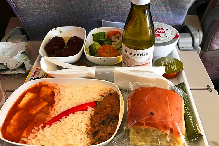 エミレーツ航空　機内食
