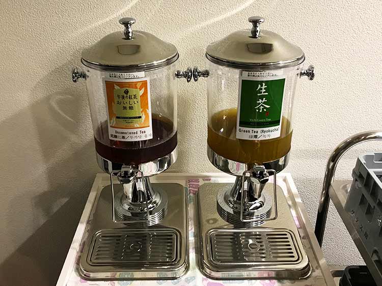 函館空港ラウンジ　ドリンクマシーン3