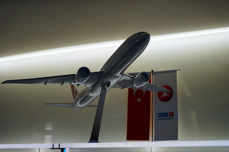 TK77W