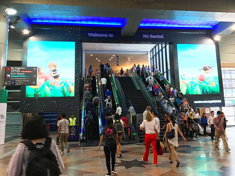 エスカレーター