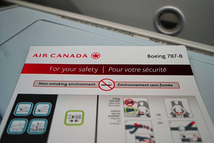 B787