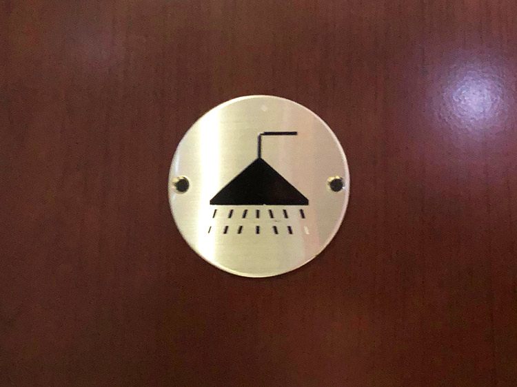 シャワールーム シャワールーム