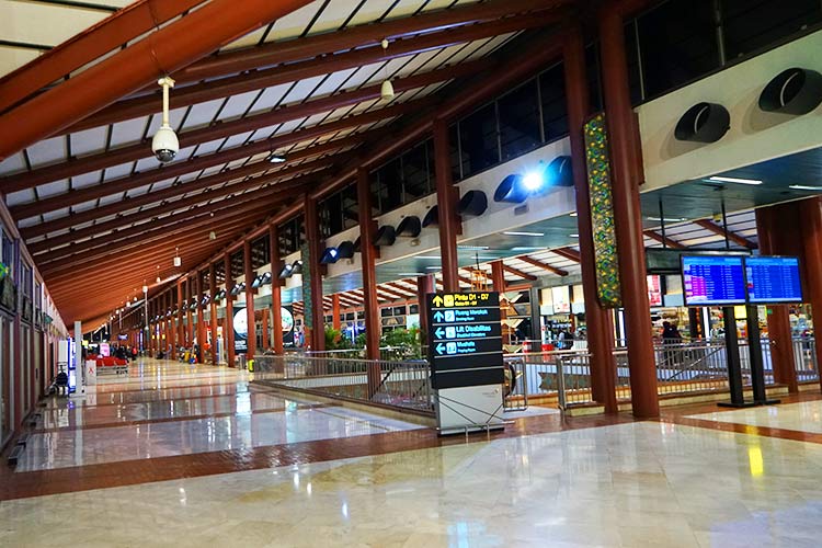 ゲートD ゲートD