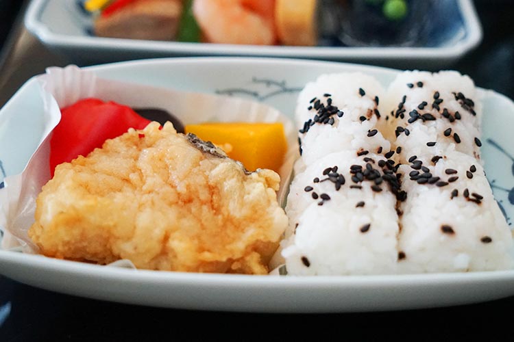白身魚揚げ出し 甘酢餡掛け