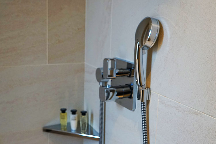 シャワーホース