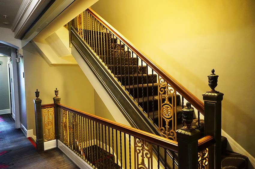 エレベータホール