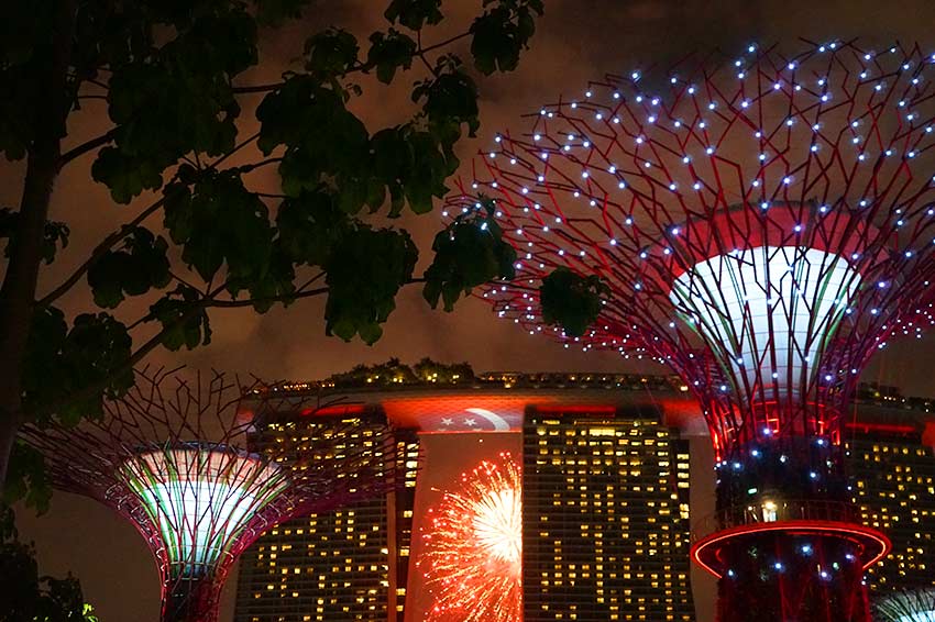 マリーナベイズ マリーナベイズ