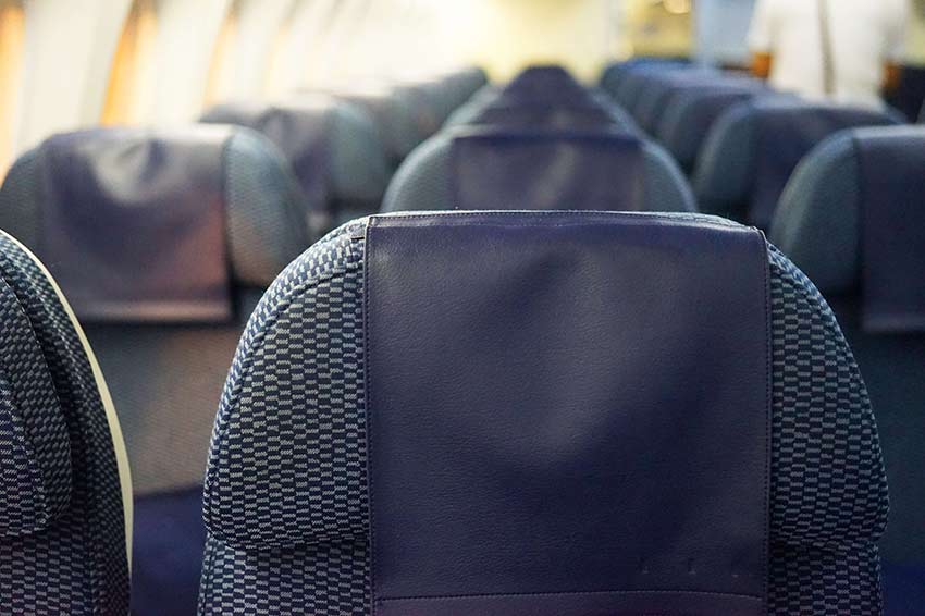 エコノミークラス エコノミークラス