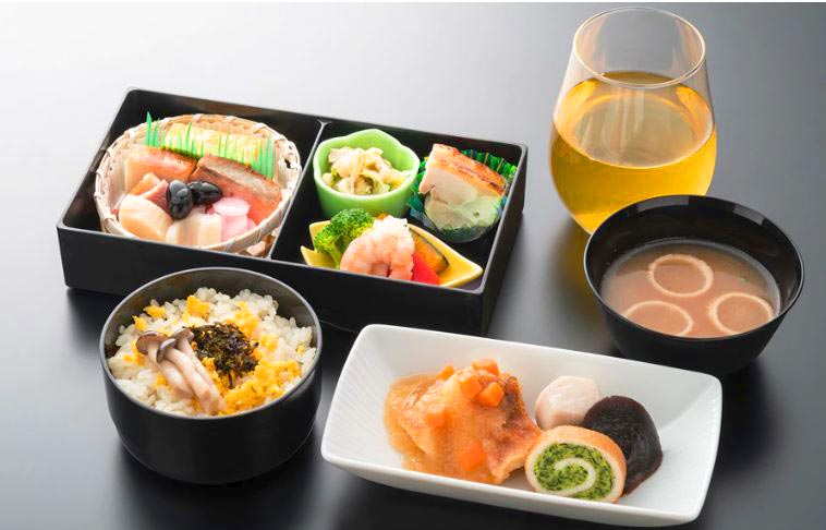 プレミアムクラス食事