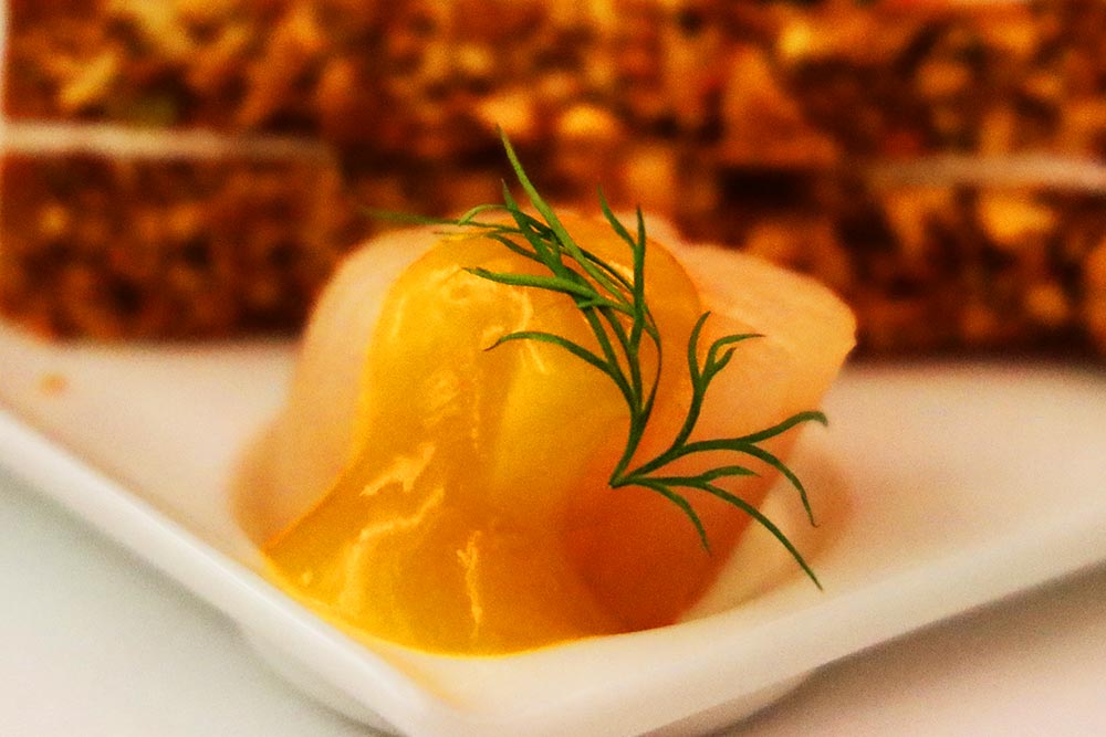 アミューズホタテ