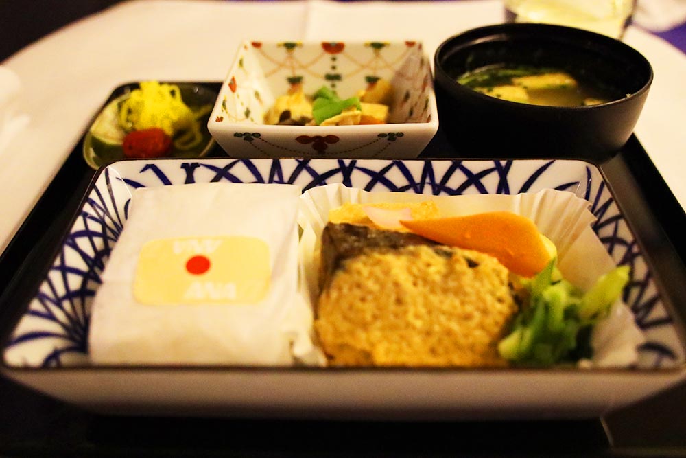 ANAビジネスクラス　和食朝食