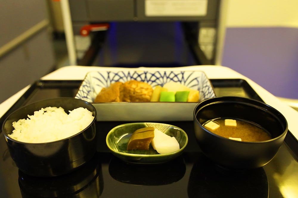 ANA機内食主菜