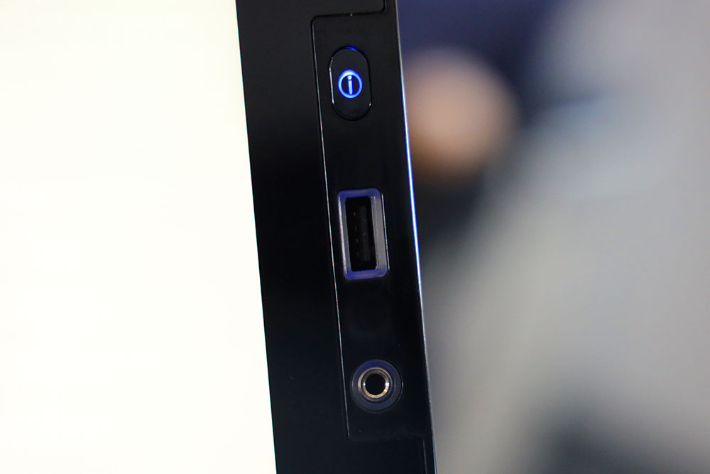 ANA A321neoプレミアムクラス USB ANA A321neoプレミアムクラス USB