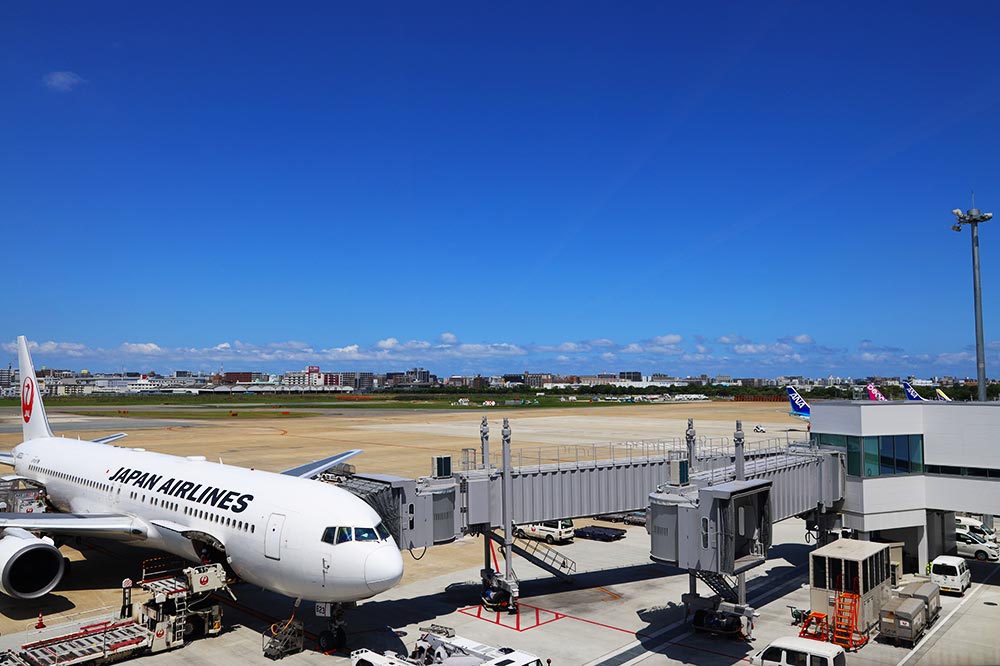 ANAスイートラウンジ福岡　飛行機の景色