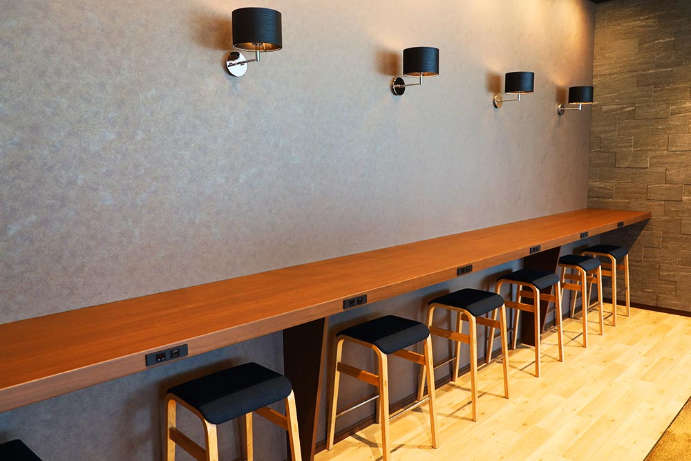 カウンターデスク