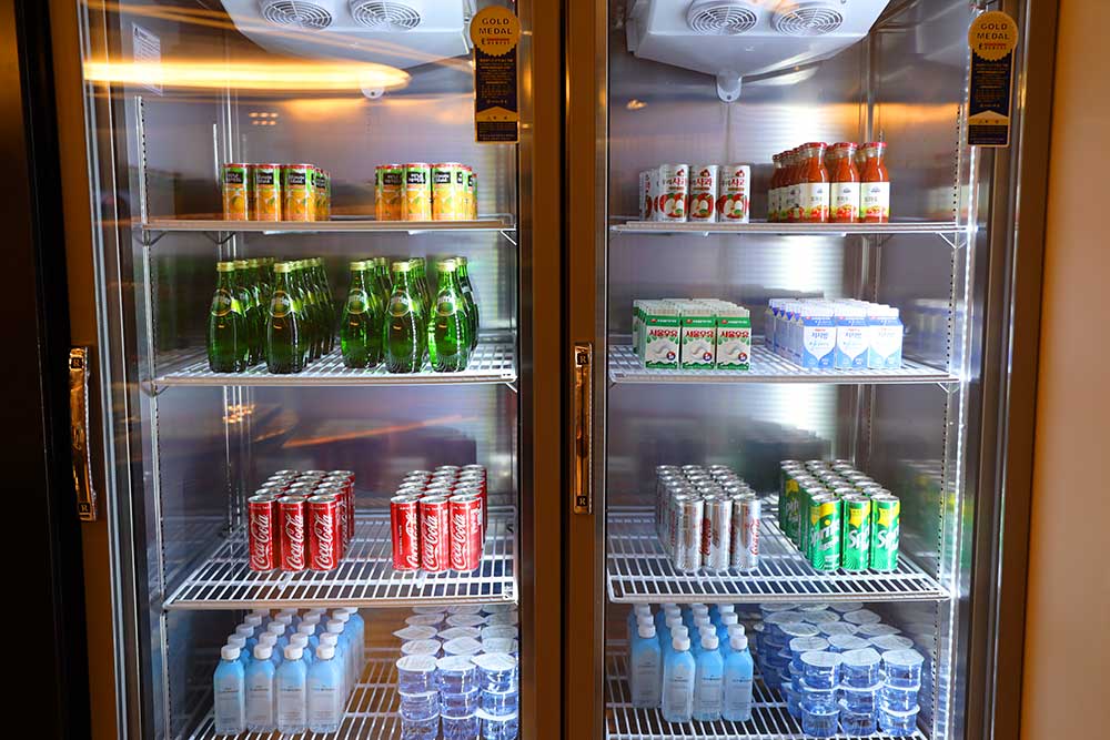 ソフトドリンク ソフトドリンク