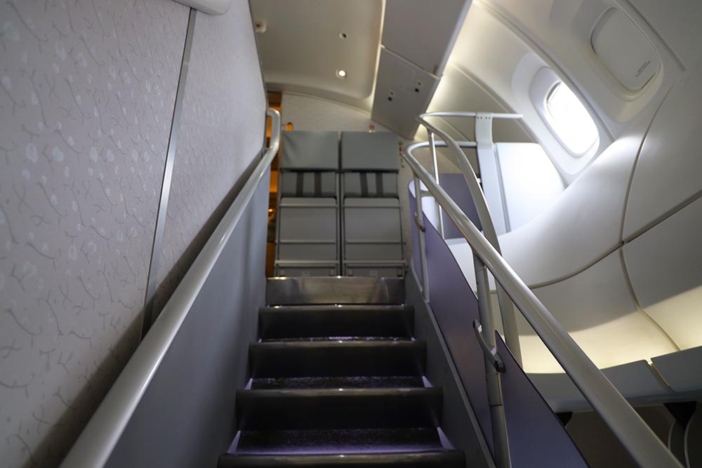 ボーイング747-8階段 ボーイング747-8階段