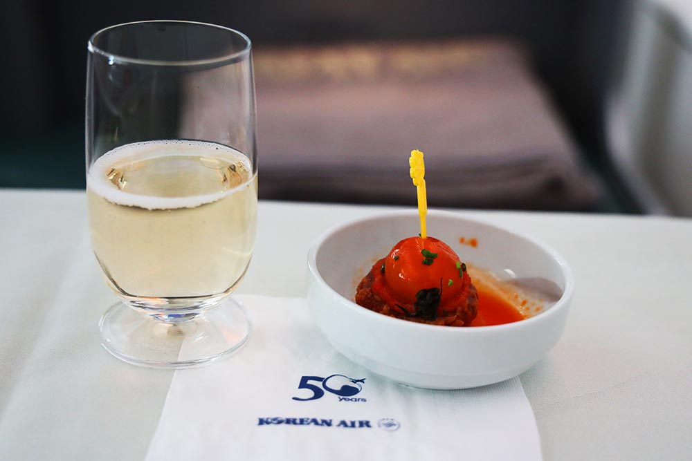 大韓航空ビジネスクラス シャンパン 大韓航空ビジネスクラス シャンパン