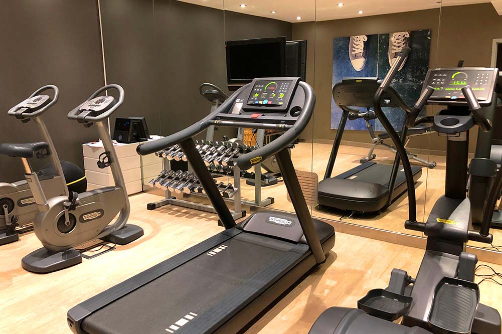 フイットネス フイットネス