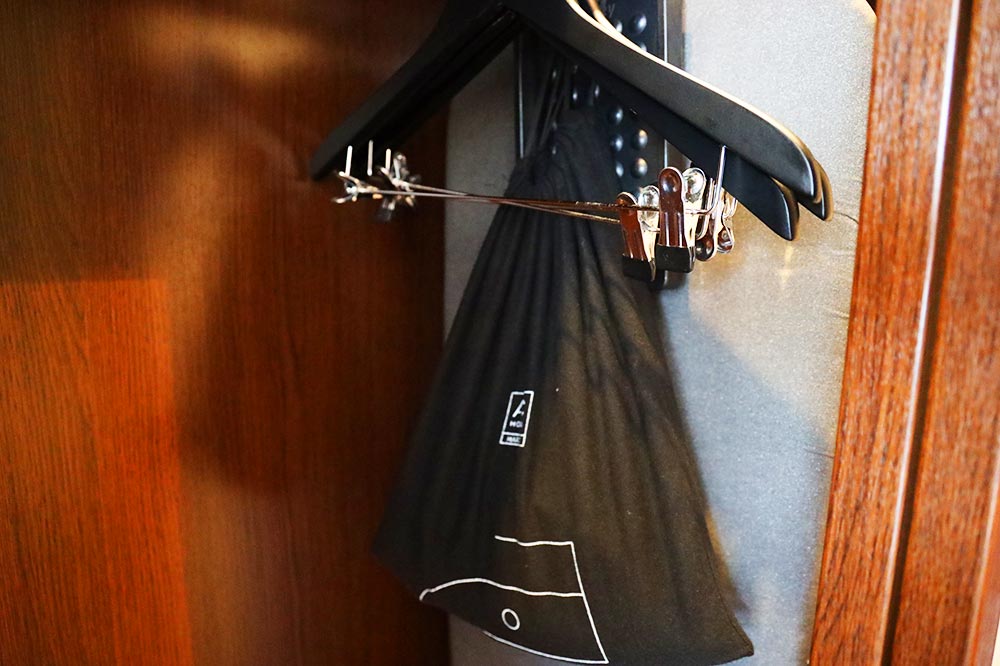 アイロン アイロン