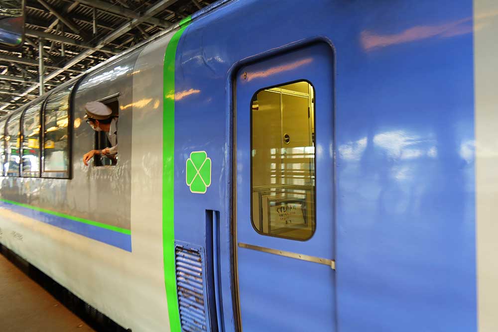 ハイデッカーグリーン車