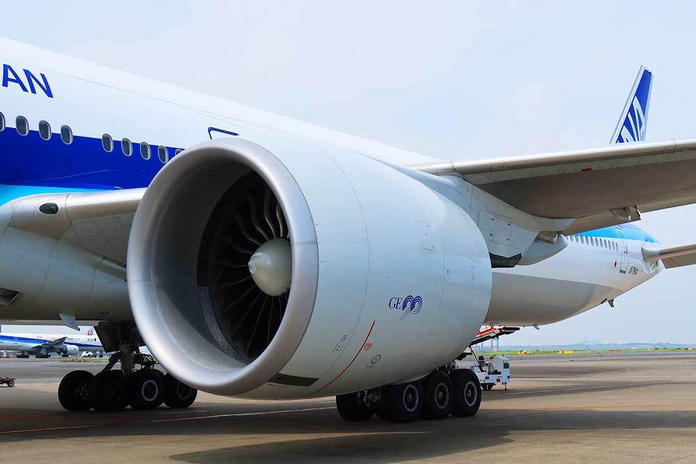 GE90 ANA