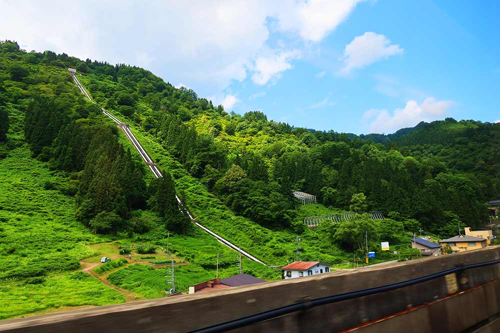 f:id:dantra:20210708224956j:plain