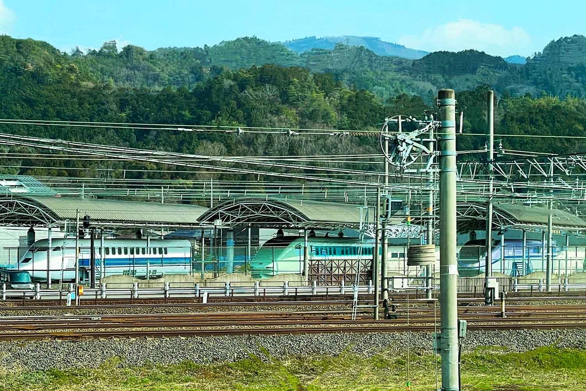 新幹線高速試験車両保存場　東海道線から