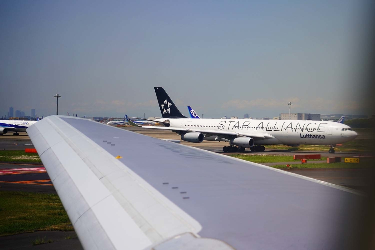 ルフトハンザ　A340-600
