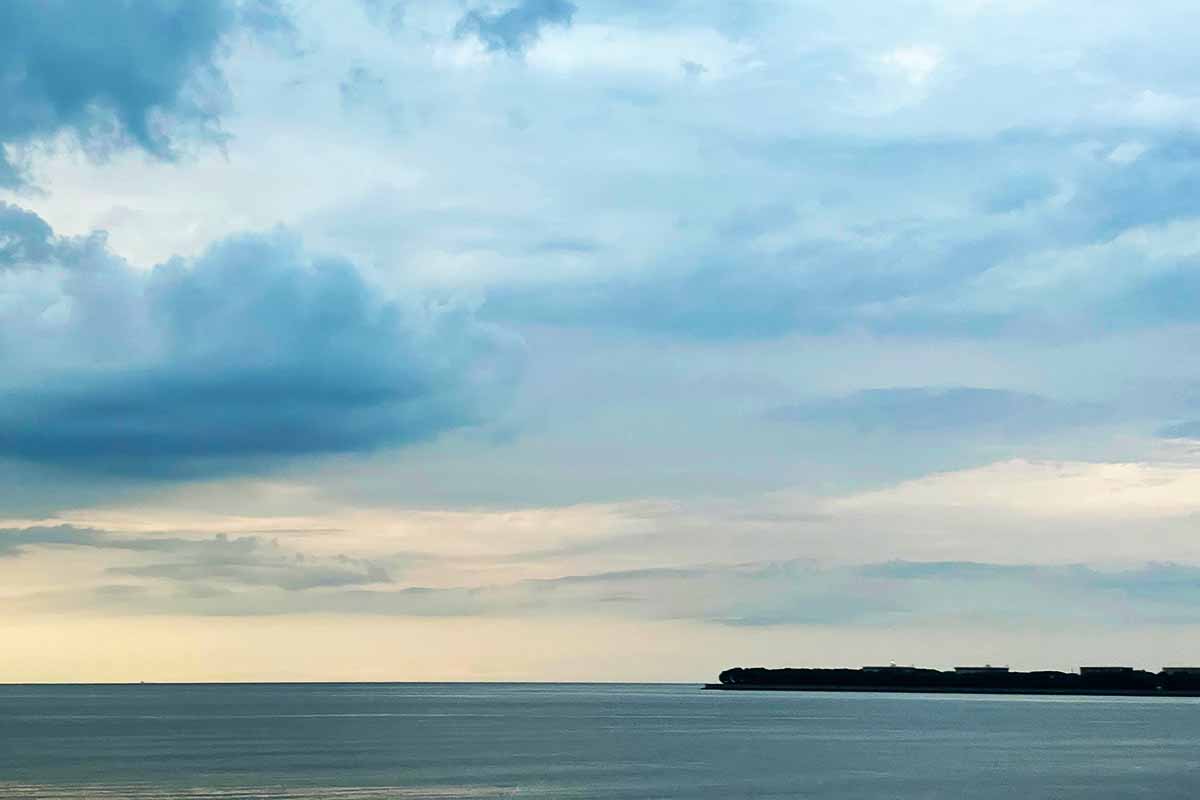 日豊本線　海の景色