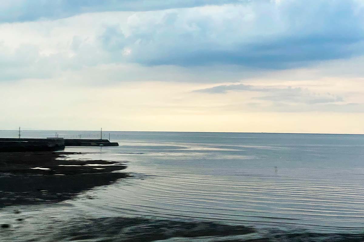 日豊本線　海岸の景色